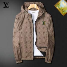 Picture of Louis Vuitton Jackets _SKULVM-3XL25tn27332052